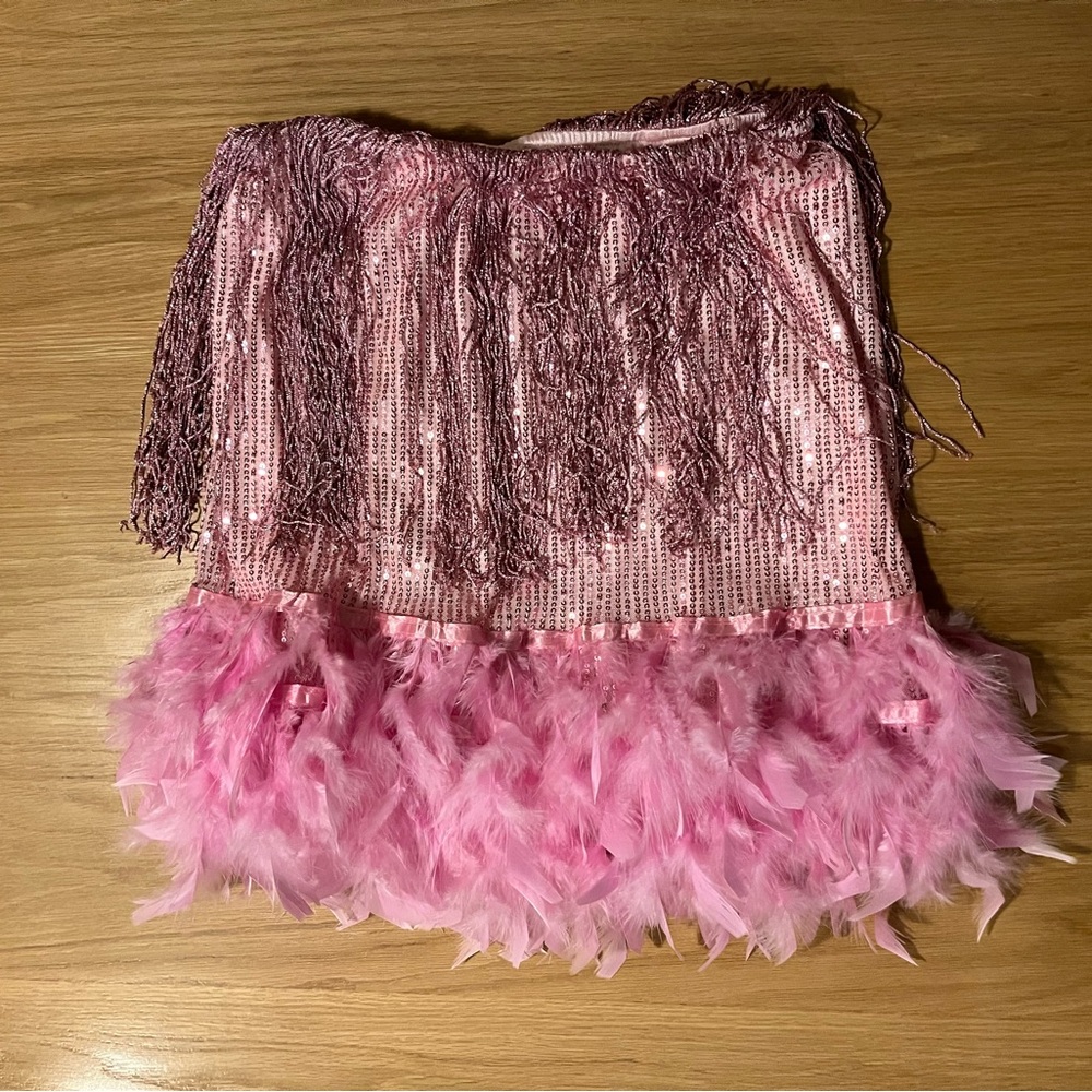 Stunning Feather Skirt for Halloween